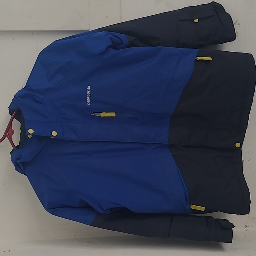 Patagonia kids jacekt size 10
